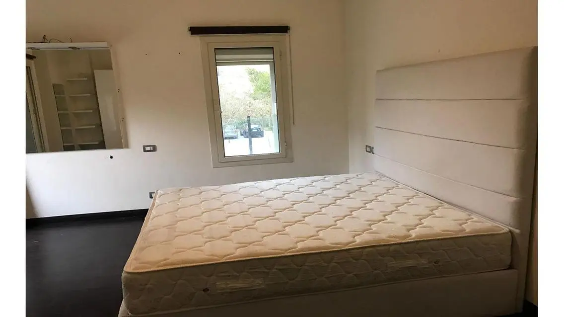 Ground floor studio for sale in The Village
