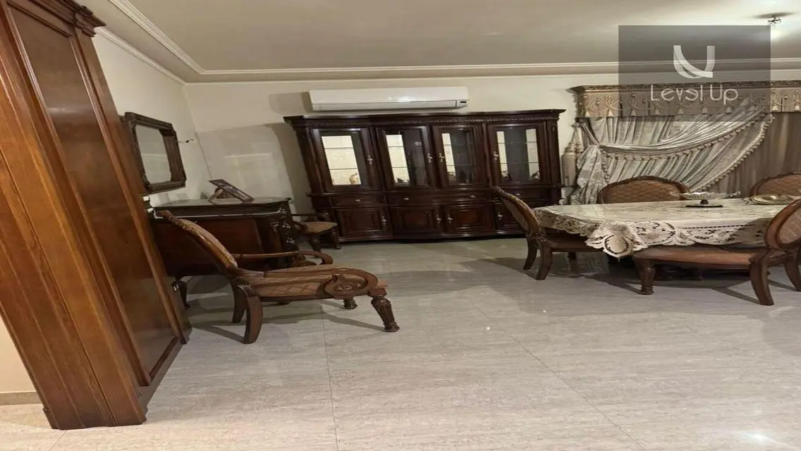 شقة للبيع متشطبة بالكامل نص مفروش فى جنوب اكاديمية