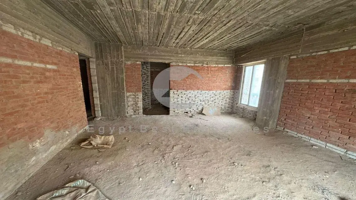 apartment for sale prime location in garden hills
