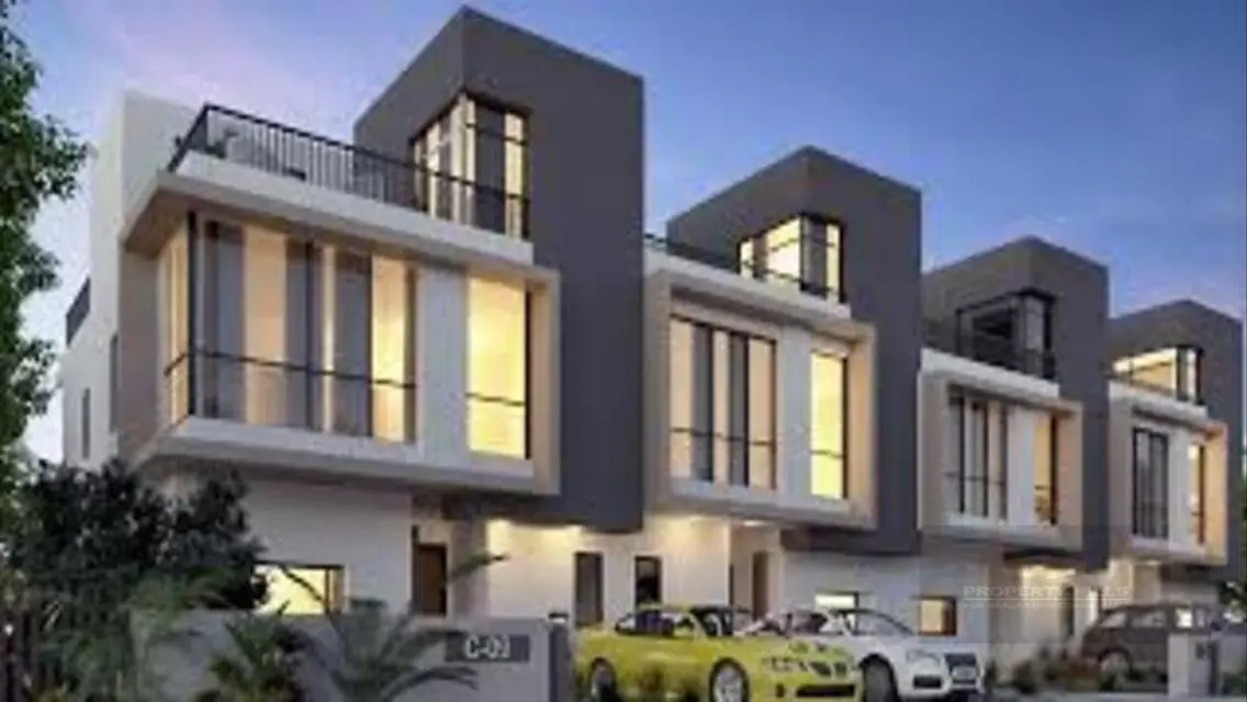 Last villa in luxury compoumd immediate delivery