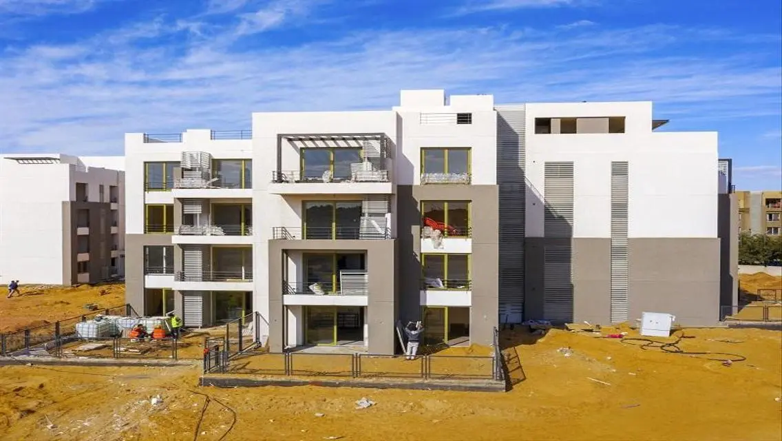 Luxury Apartment 92 with Premium Amenities at Palm Parks