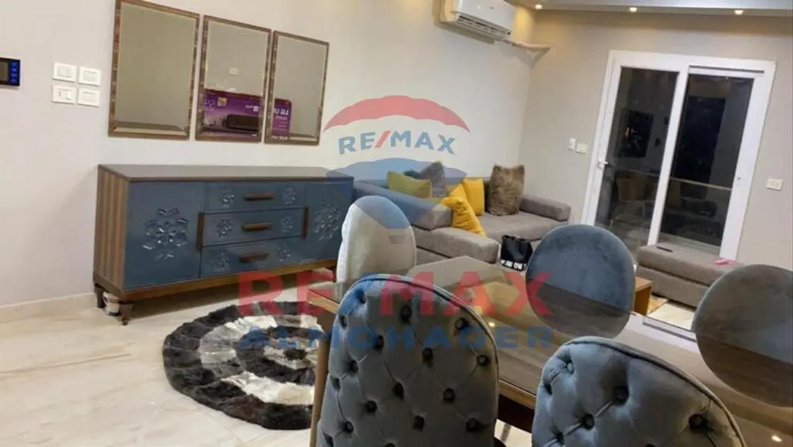 شقة بفرش أنيق للإيجار بالمطبخ والأجهزه بزايد ديونز