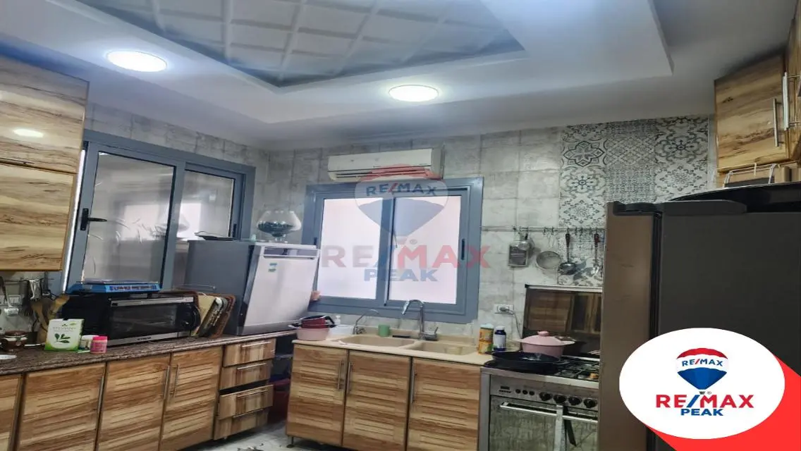 للبيع  كمبوند كليوباترا سكوير توين هاوس ٣٦٠م