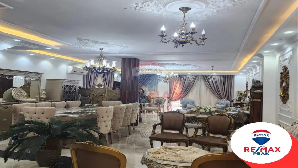 للبيع  كمبوند كليوباترا سكوير توين هاوس ٣٦٠م