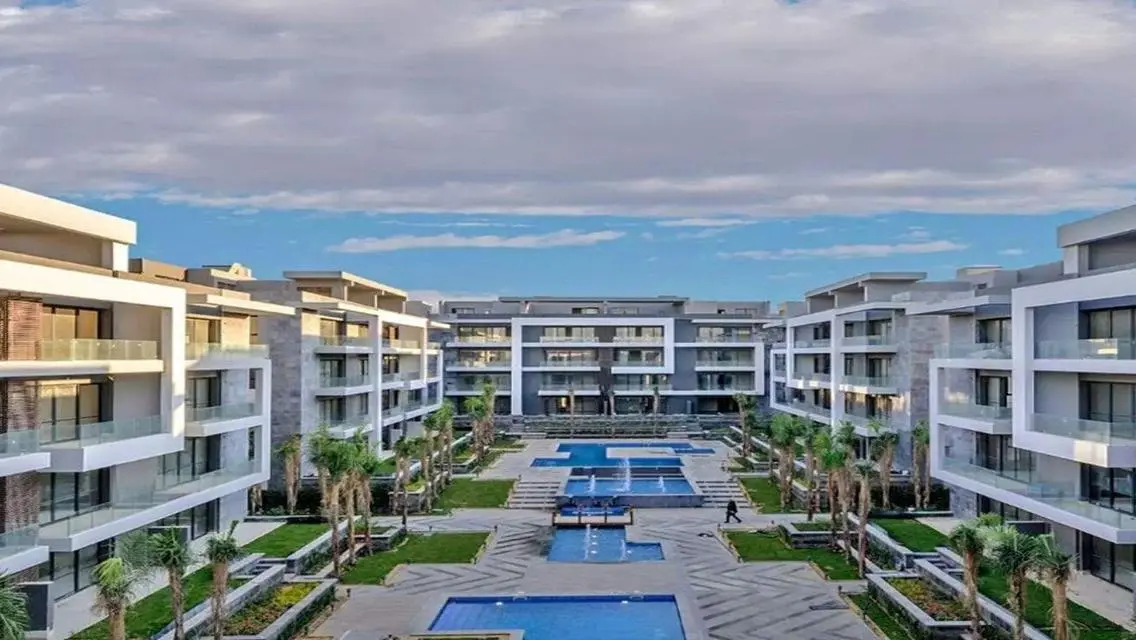 Resale apartment ready to move pool view-Patio Oro