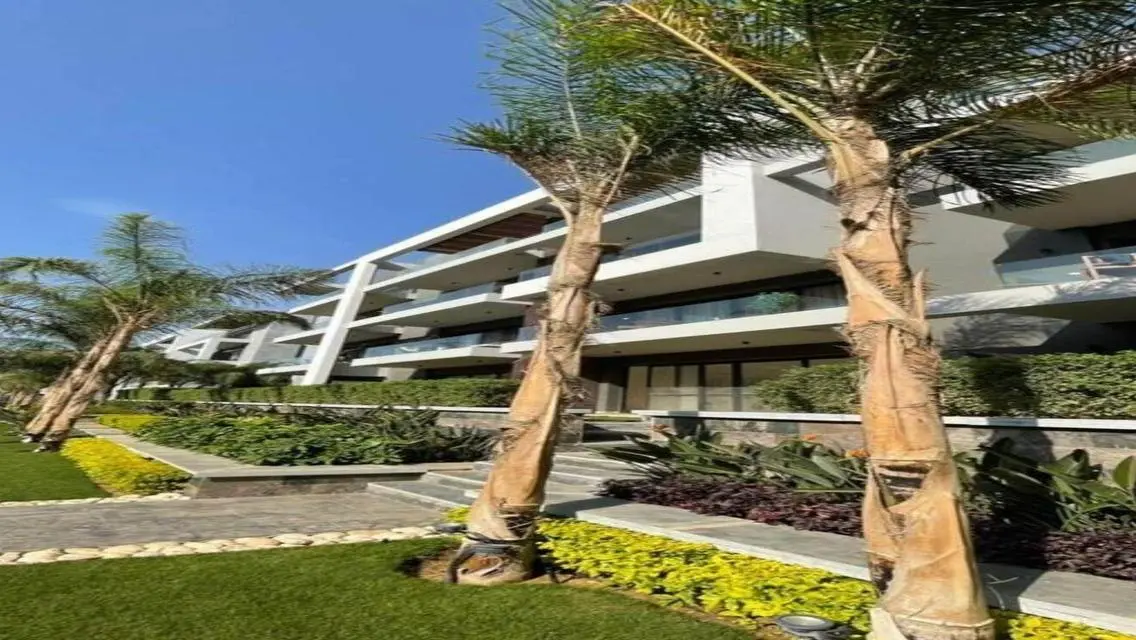 Resale apartment ready to move pool view-Patio Oro