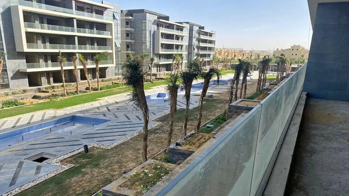 Resale apartment ready to move pool view-Patio Oro