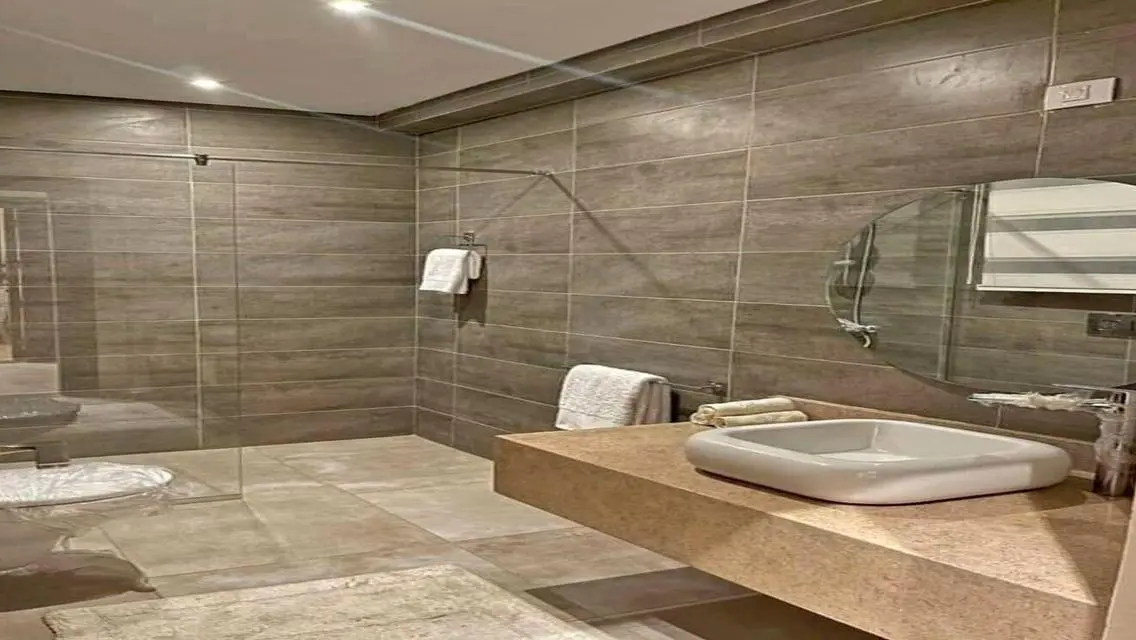 Resale apartment ready to move pool view-Patio Oro