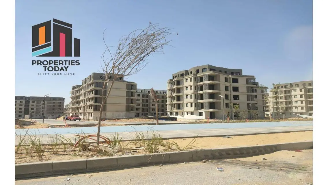 بنتهاوس نصف تشطيب للبيع تقسيط في بادية بالم هيلز