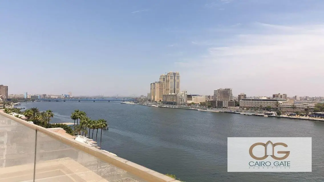 Huge Luxurious Nile view Penthouse in Zamalek