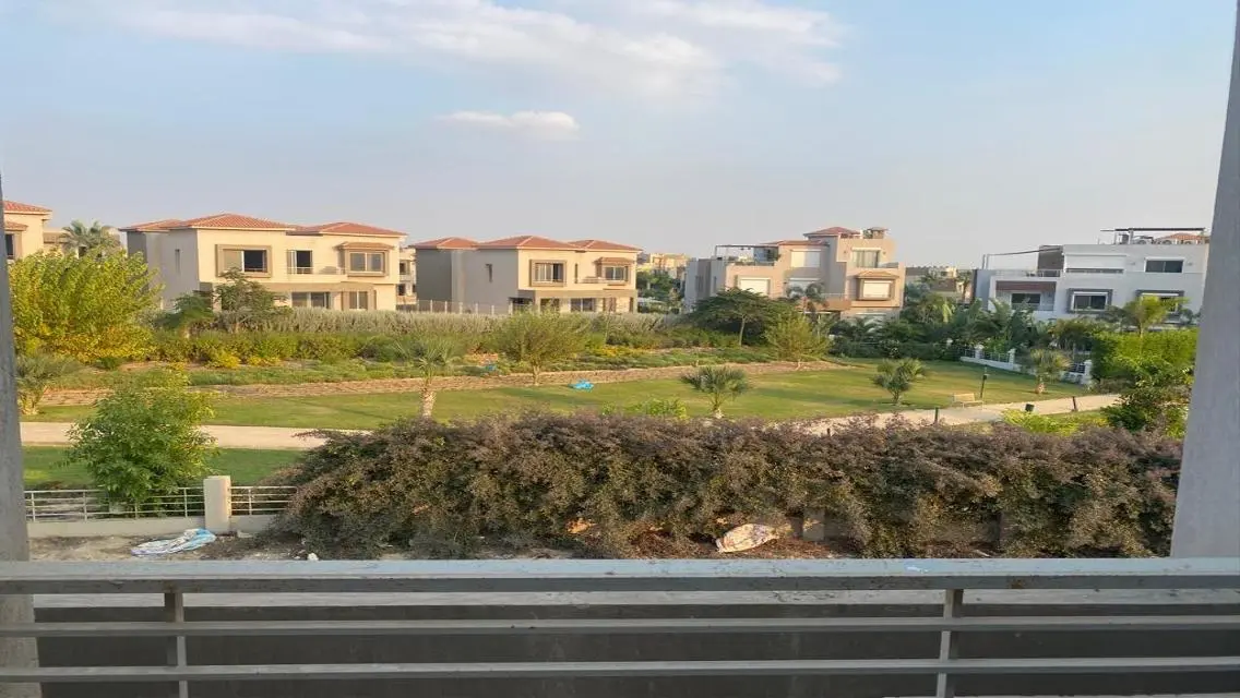 Luxury Villa for Sale with Private Pool and Garden