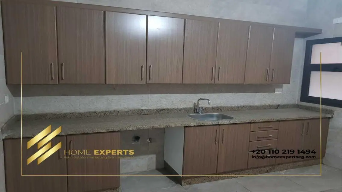 Apartment for rent in Marasem Fifth Square