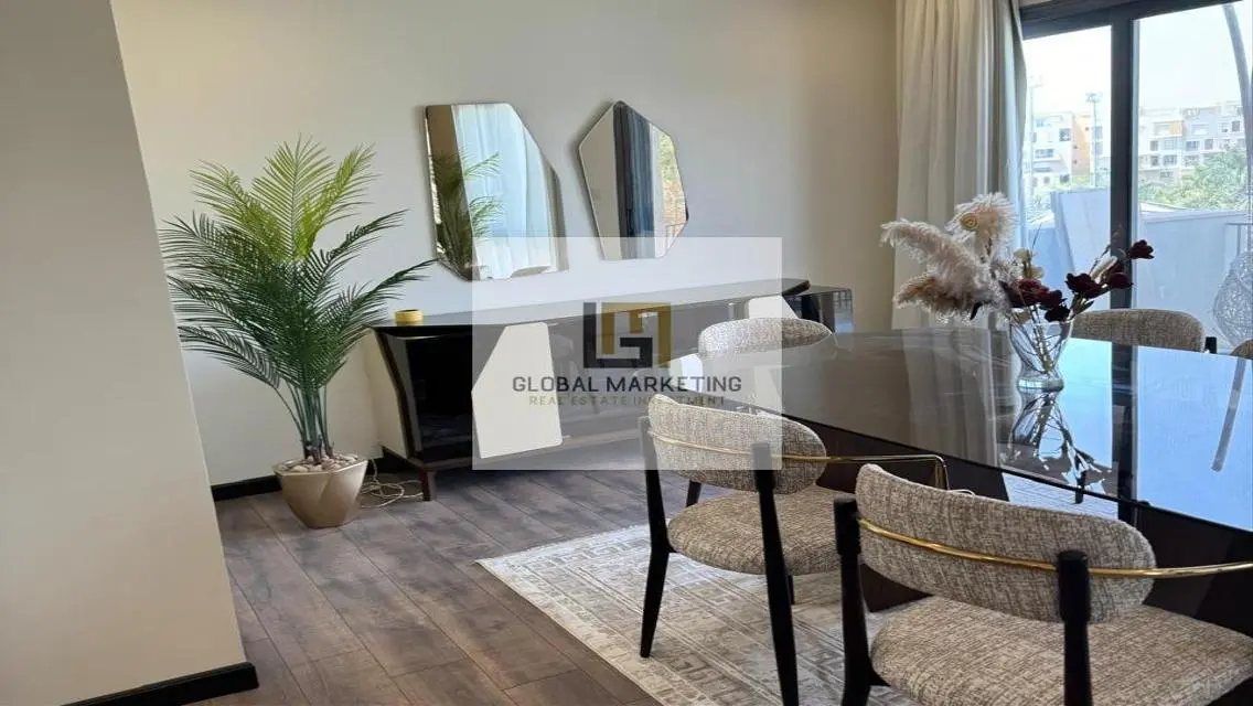 Ultra modern apartment for rent in Eastown