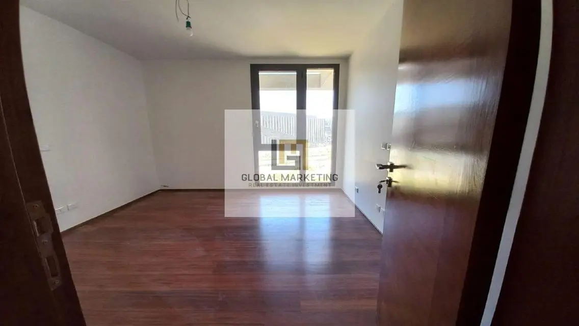 160 sqm apartment for rent with kitchen, Eastown