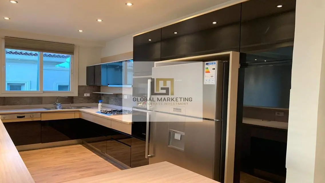 Apartment Modern furnished for rent in Lake View
