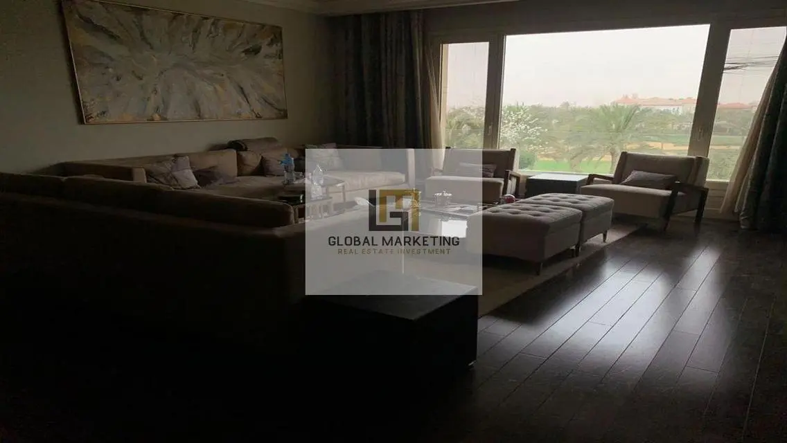 شقة بأرقى كمبوند في القاهرة الجديد مفروشة بالكامل