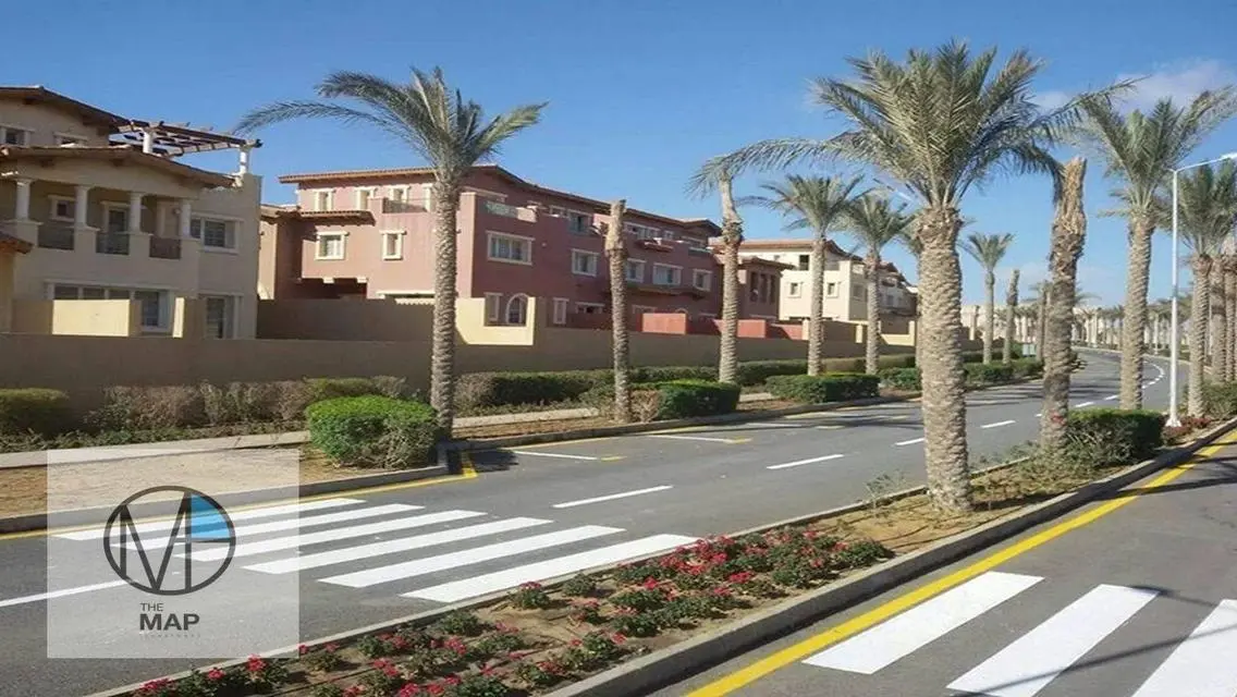 بسعر اللونش امتلك فيلا مع هايد بارك بالتجمع السادس