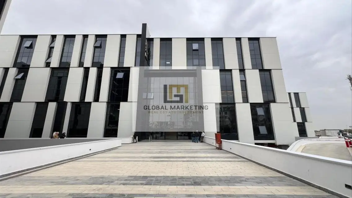 Admin Office for rent 138m hyde park