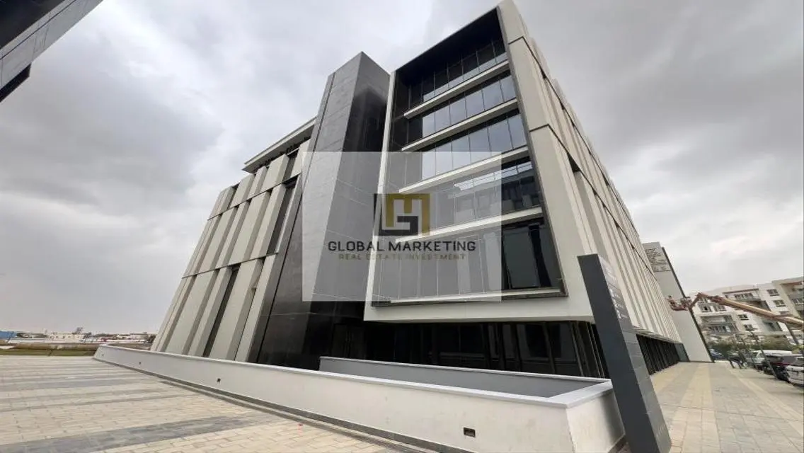 Admin Office for rent 138m hyde park
