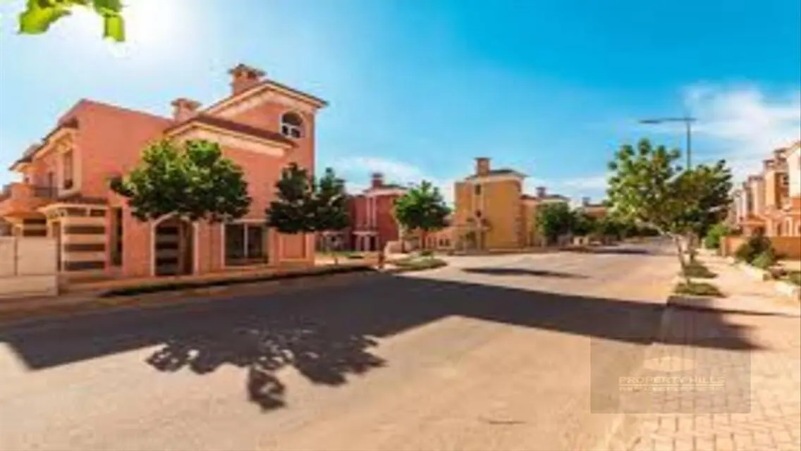 Last villa in luxury compoumd immediate delivery