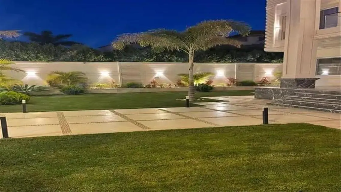 Last villa in luxury compoumd immediate delivery