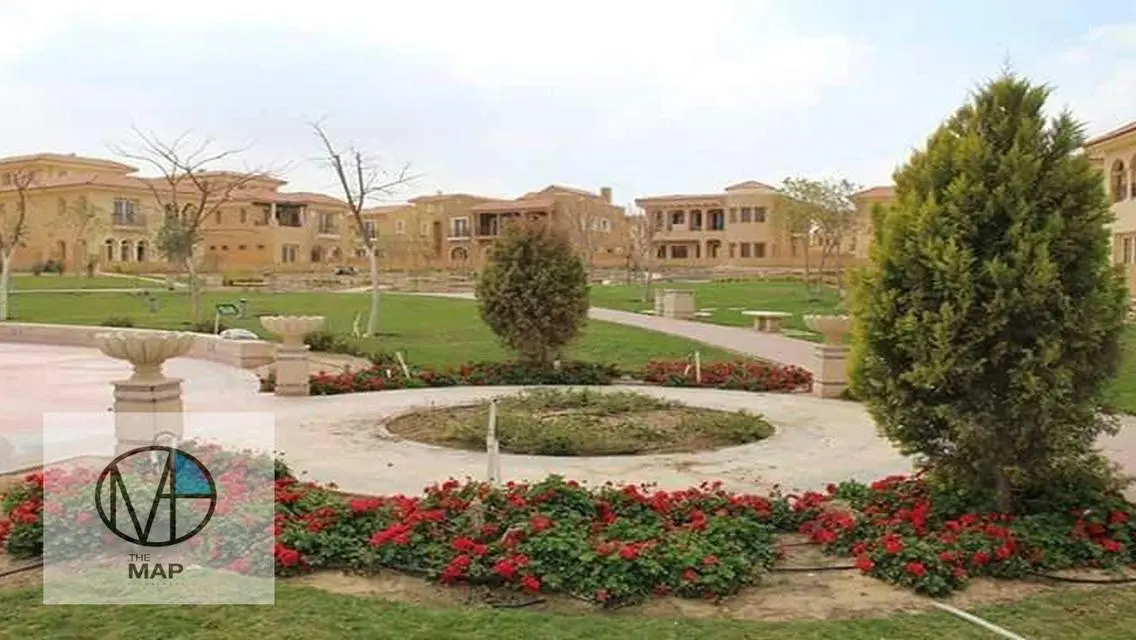 4BR Townhouse For Sale in Hyde Park New Cairo City