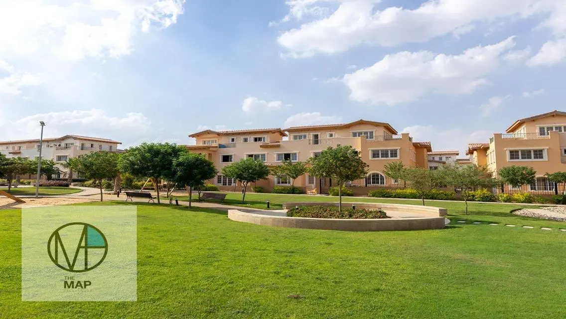 4BR Townhouse For Sale in Hyde Park New Cairo City