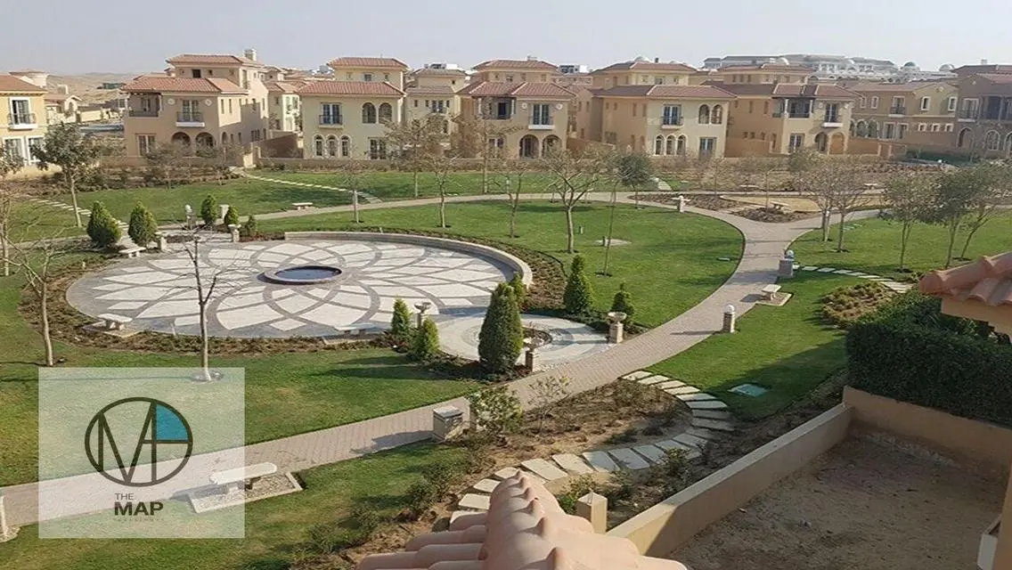 4BR Townhouse For Sale in Hyde Park New Cairo City