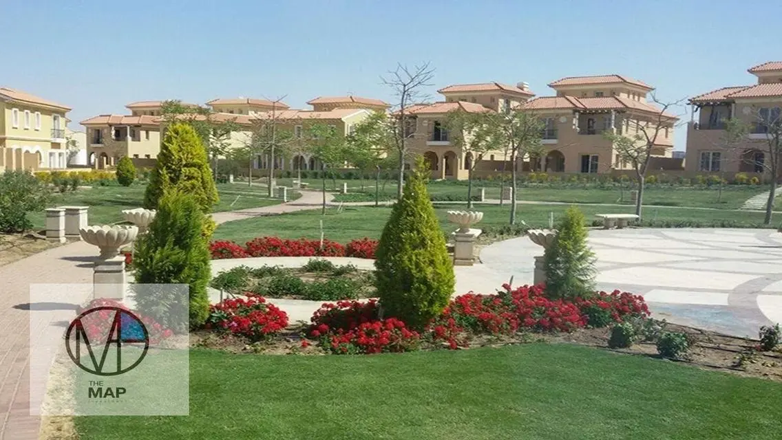 4BR Townhouse For Sale in Hyde Park New Cairo City