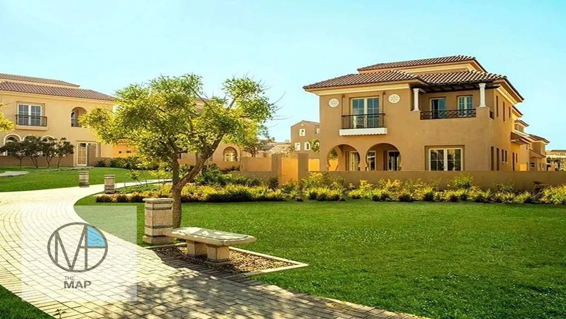 4BR Townhouse For Sale in Hyde Park New Cairo City