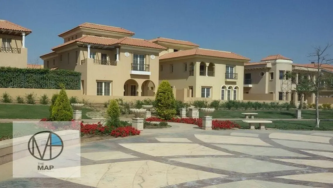 4BR Townhouse For Sale in Hyde Park New Cairo City