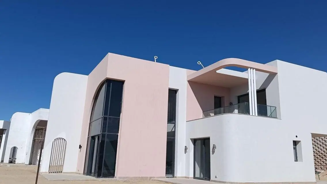 شقة بسقف مرتفع متشطبة لاجون فيو في جون سوديك