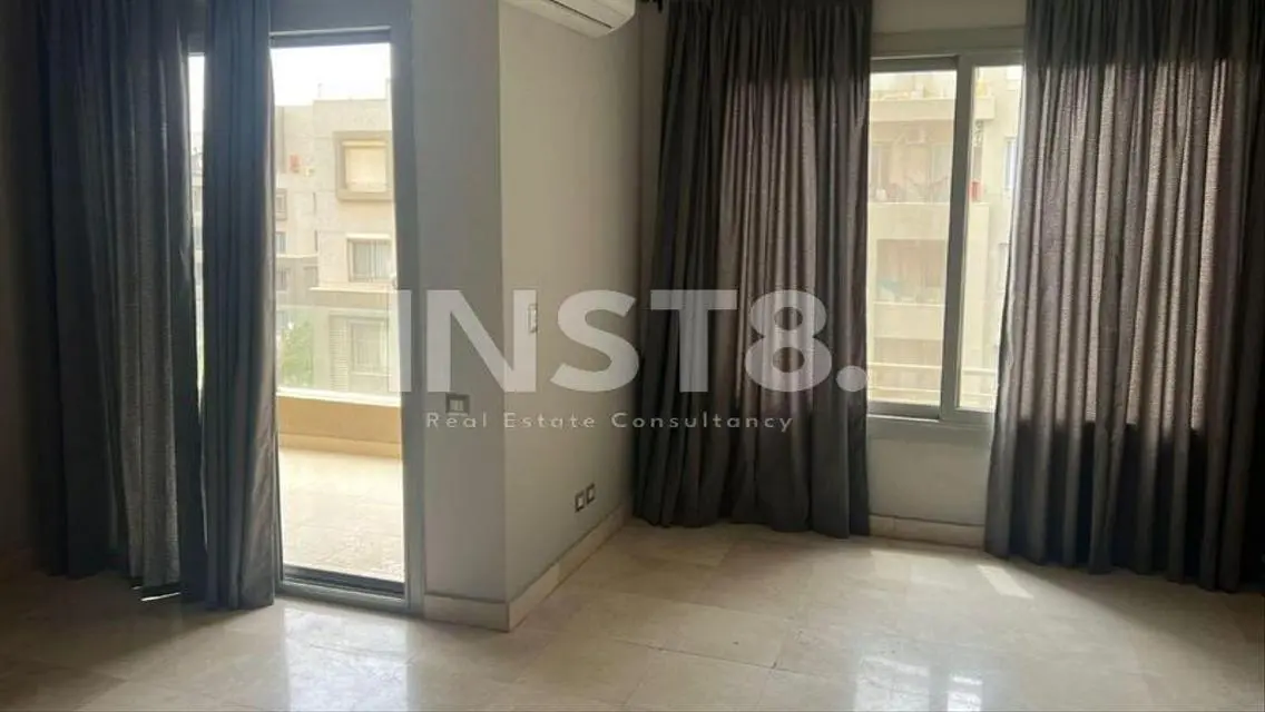 Lux apartment for sale in Village gate old price