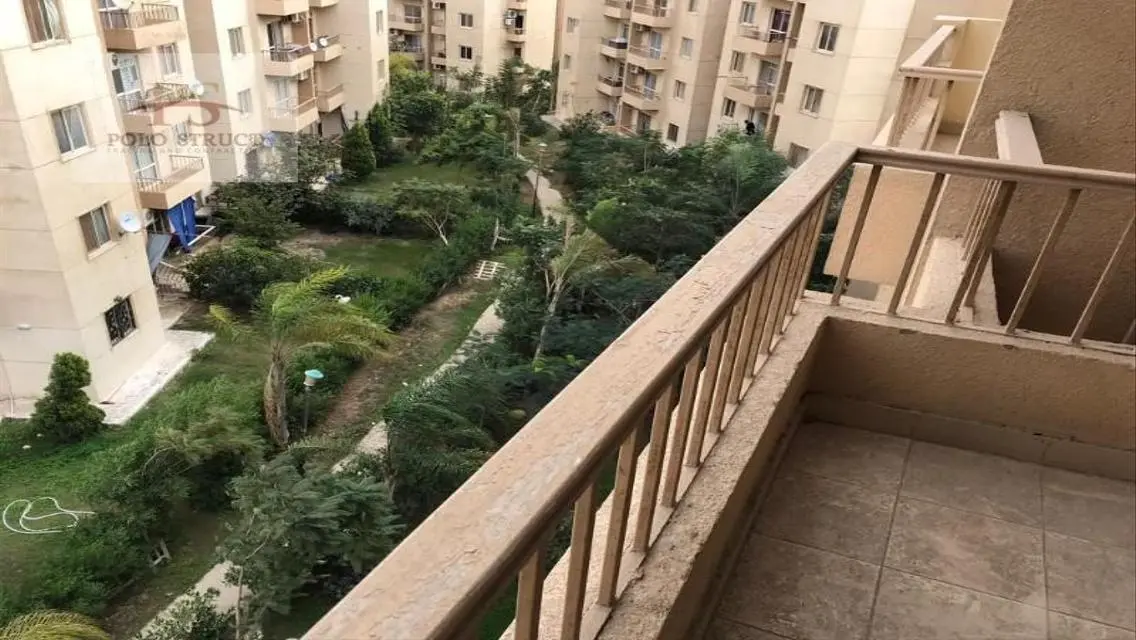 Luxury Apartment for Sale with Lake View