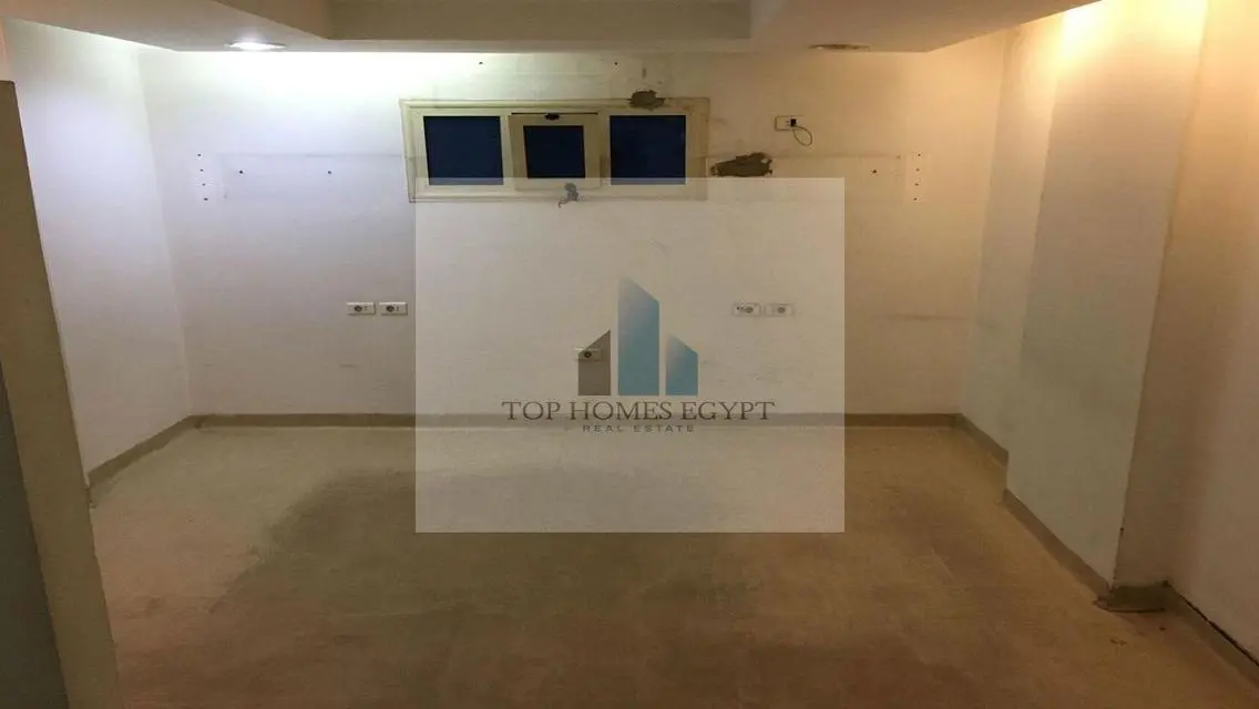 Office space for Sale 450m 1st floor in Sheraton