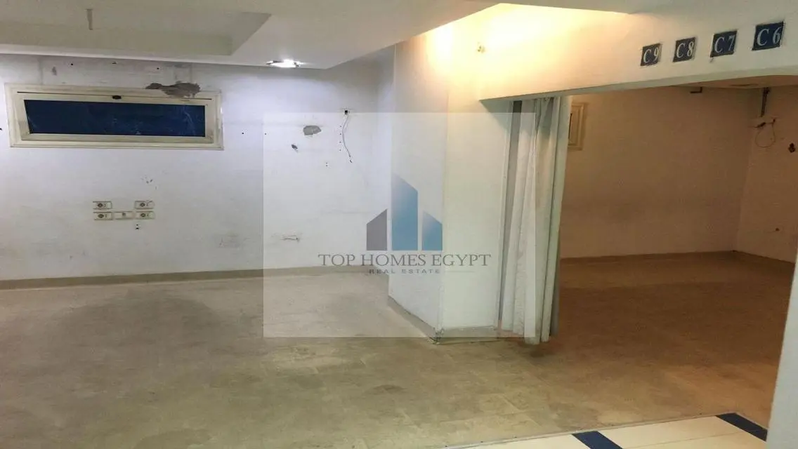 Office space for Sale 450m 1st floor in Sheraton