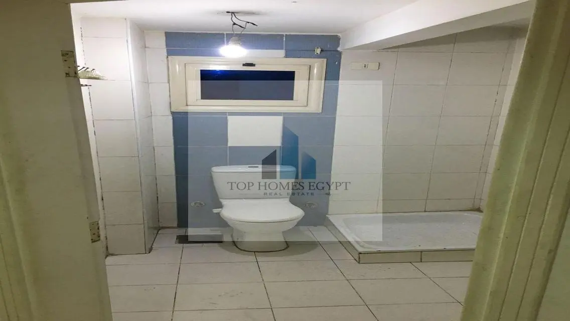 Office space for Sale 450m 1st floor in Sheraton