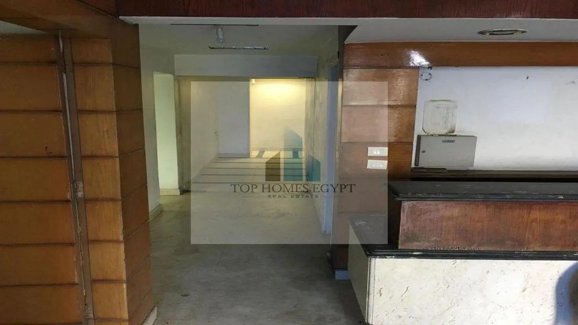 Office space for Sale 450m 1st floor in Sheraton