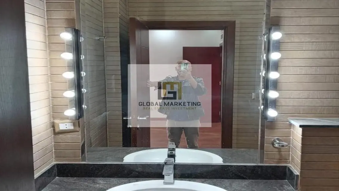 apartment for rent in Eastownsodic semi furnished