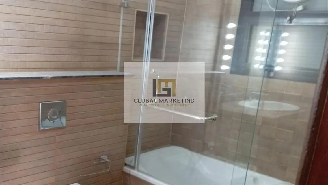 apartment for rent in Eastownsodic semi furnished