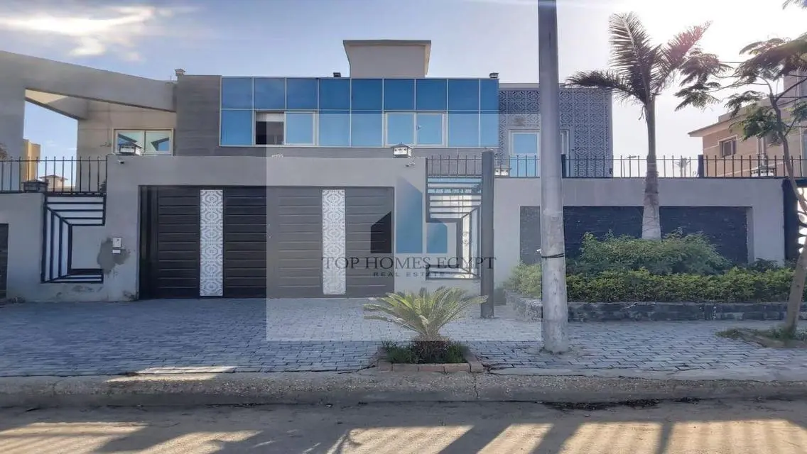Villa for sale 500m in front of Al Rabwa Compound