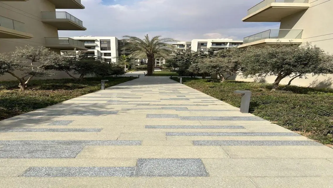 apartment for sale170m corner|finished|addres east