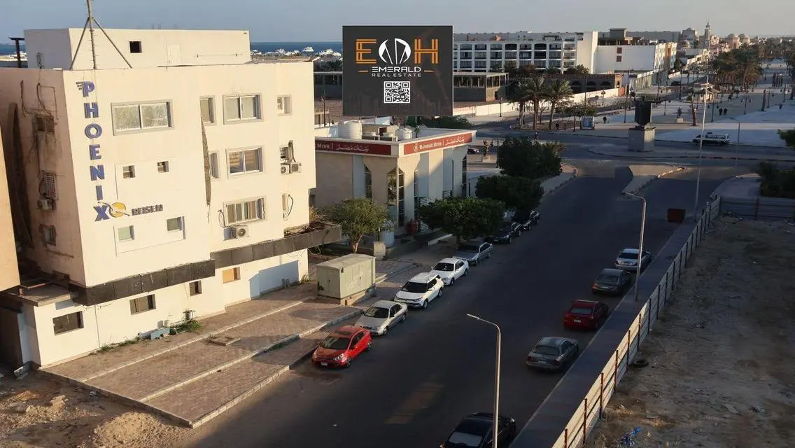 شقة فاخرة للبيع في منطقة هادئة