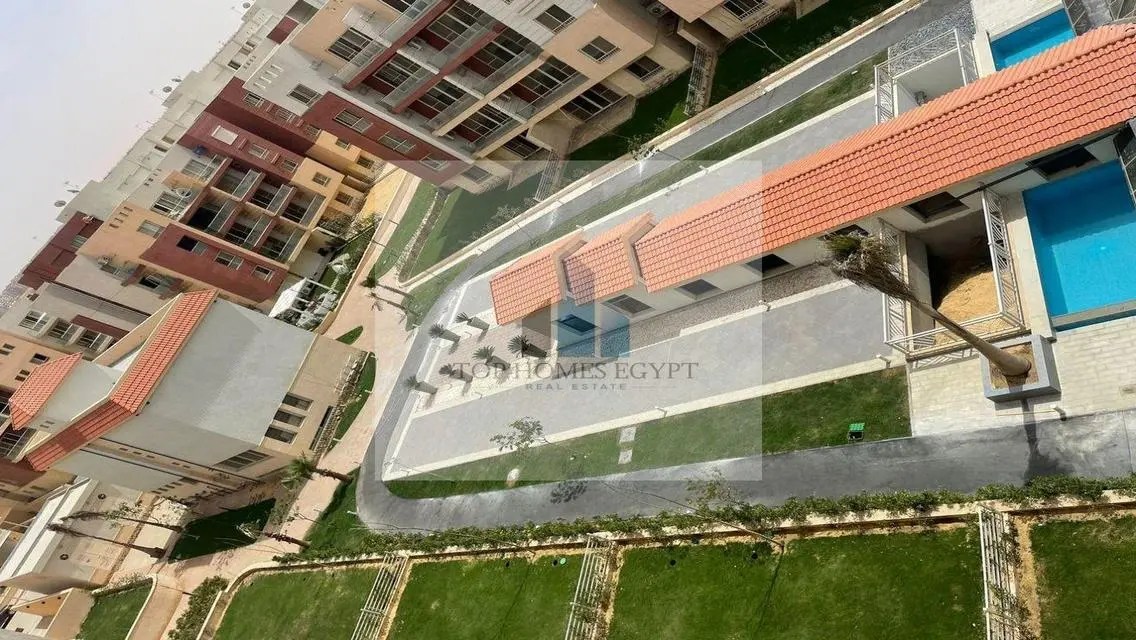 Penthouse for Sale finished/ACs in Promenade