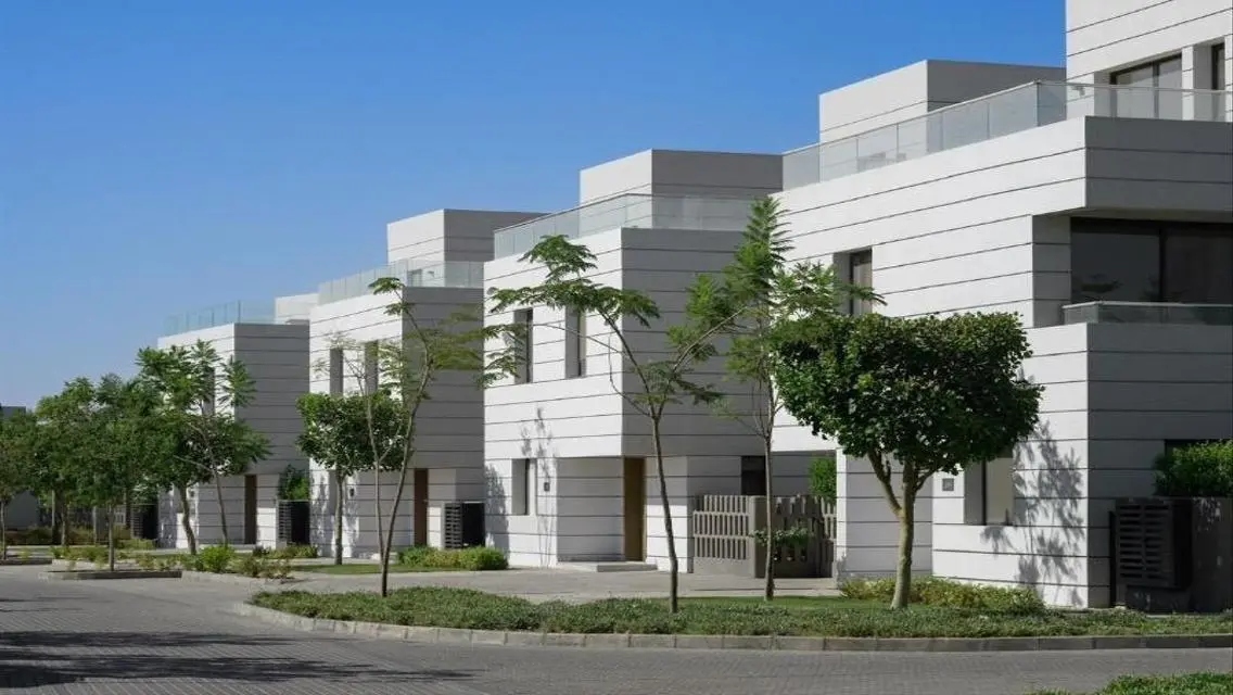 FullyFininshed 2 bed apartment for sale DP 3% ONLY
