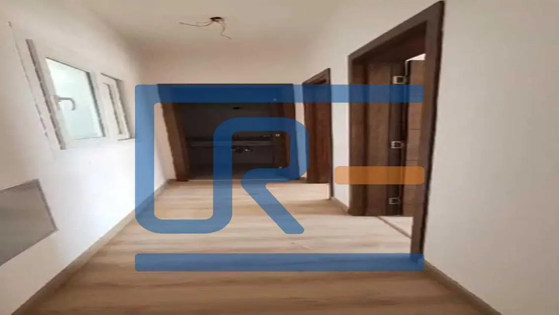 بنتهاوس متشطب بالكامل للبيع في كيان بدر الدين