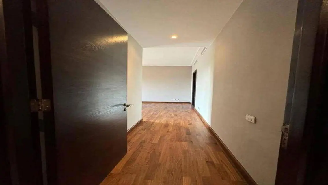 Finished apartment unique design in Forty West
