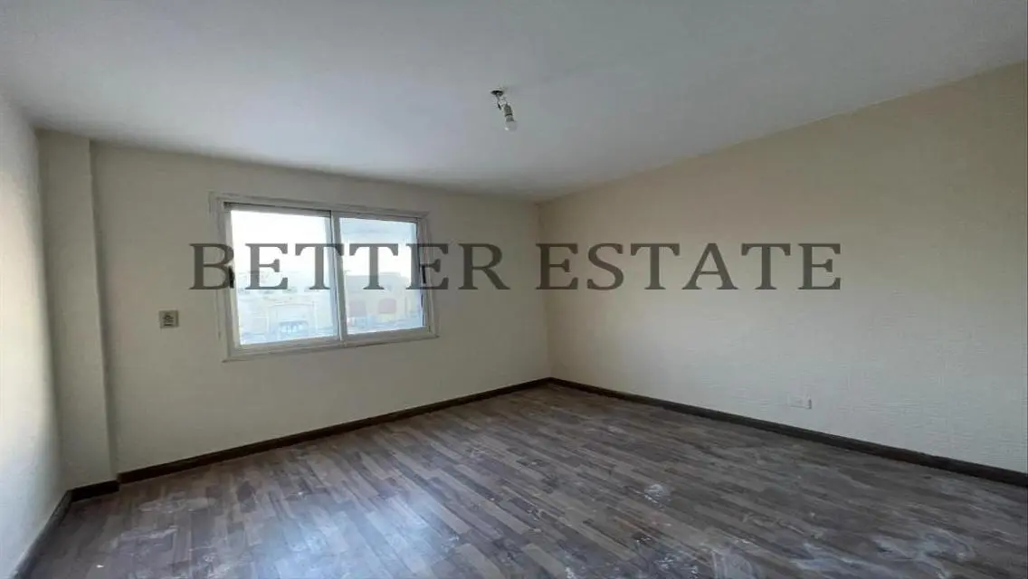 Luxury Apartment for 5,450,000 EGP with Balcony and Security