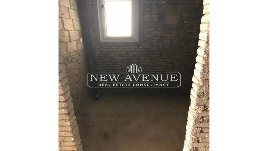 I Villa Garden  - PRIME LOCATION - Ready To move