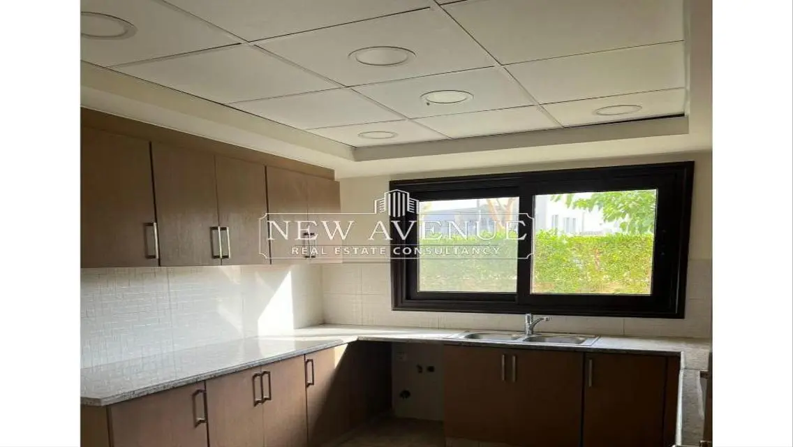 BEST PRICE IN LEVANA - prime location - fully finished